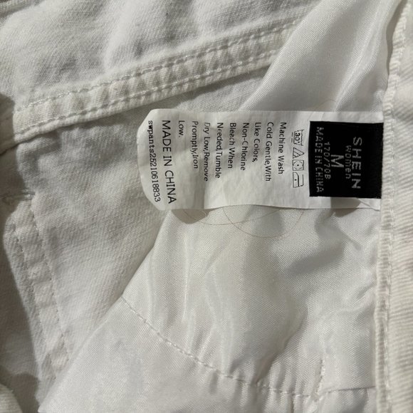 White Shein Jeans - Picture 3 of 4